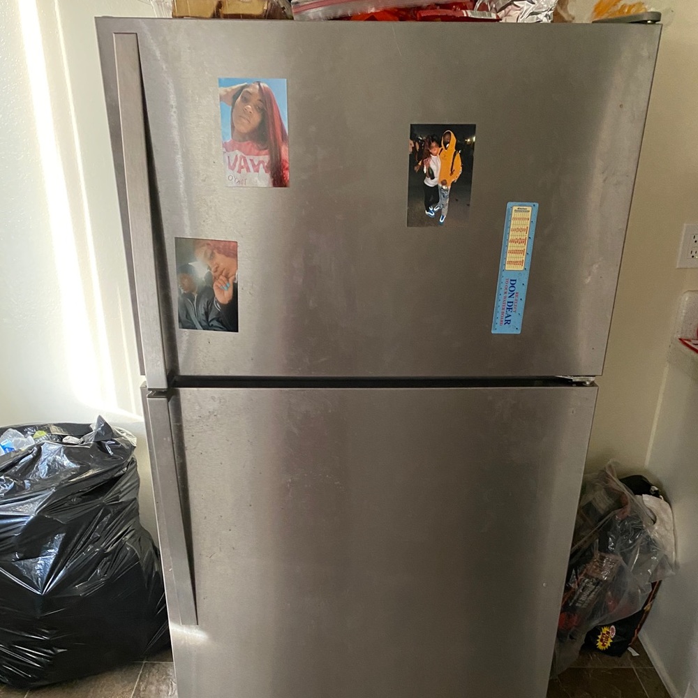 Refrigerator For Sale